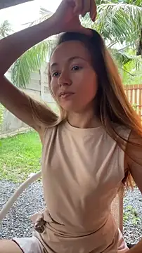 Mini girl do it better online show from 16, 5, 2026