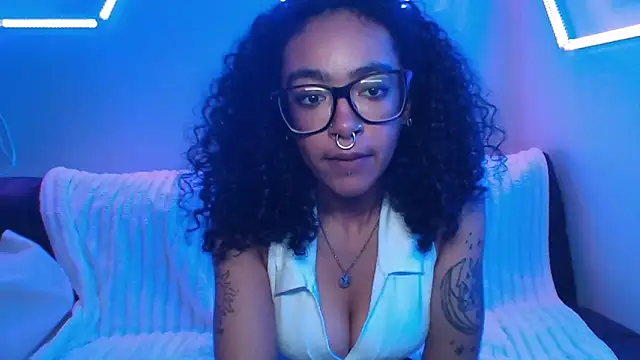 MommieMia online show from 12, 5, 2026