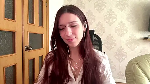 AlyshaCinar online show from 11, 5, 2026