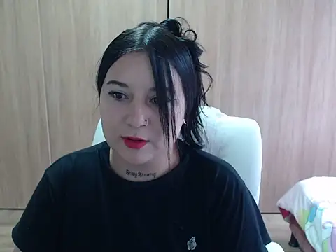 Haileey ross online show from 10, 6, 2026