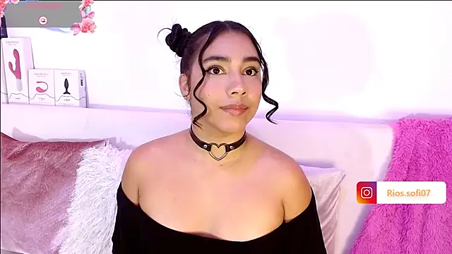  Sofi Rios  online show from 10, 5, 2026