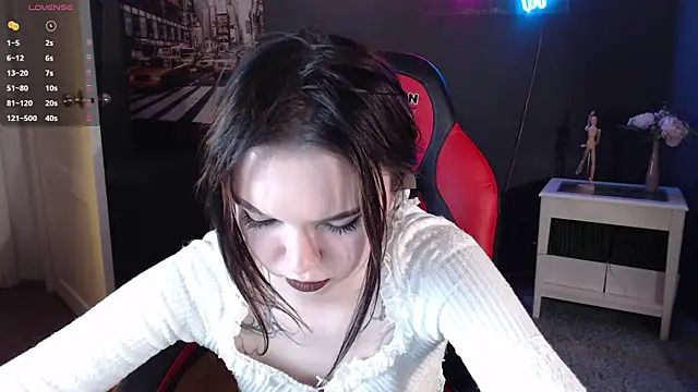 Mia Via online show from 10, 5, 2026