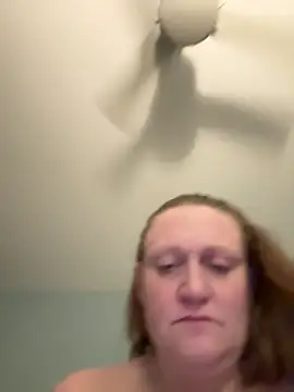 Snapshot of Kellilyn10 chatting on 4, 6, 2026 Kellilyn10 online show from 4, 6, 2026