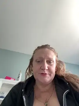 Kellilyn10 online show from 10, 6, 2026