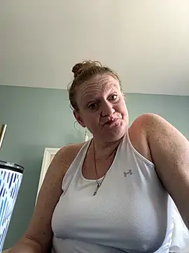 Kellilyn10 online show from 19, 6, 2026