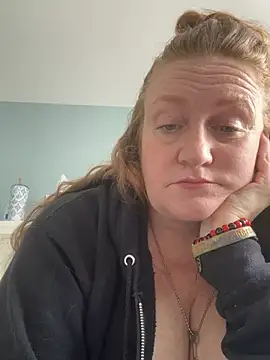 Kellilyn10 online show from 26, 6, 2026