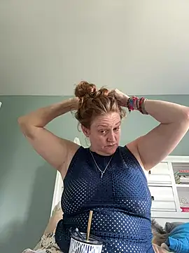 Kellilyn10 online show from 11, 7, 2026