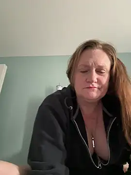 Kellilyn10 online show from 17, 7, 2026