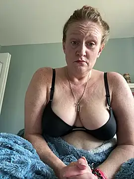 Kellilyn10 online show from 30, 7, 2026