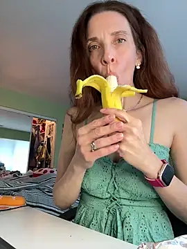 Raevyn online show from 10, 5, 2026