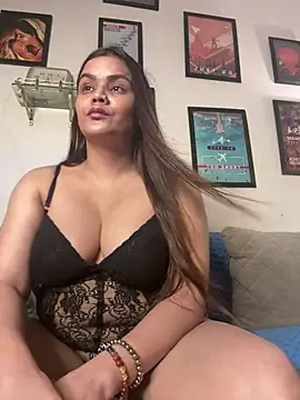 Snapshot of Leena_singh chatting on 5, 7, 2026 Leena singh online show from 5, 7, 2026