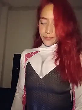 ChicaFuegoDulce online show from 20, 5, 2026