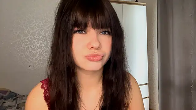 EmilyMercurial online show from 10, 5, 2026