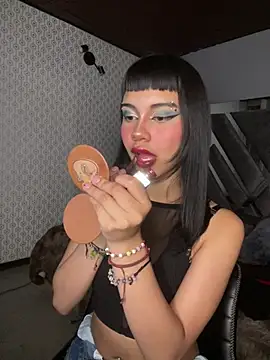 AntonellaCooper Pink online show from 30, 6, 2026