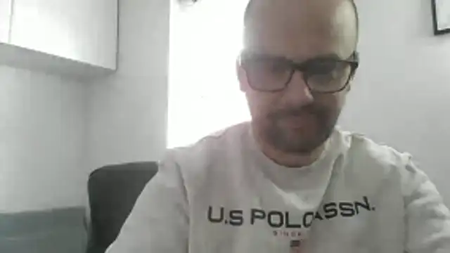 NakedAndrewHot online show from 15, 5, 2026