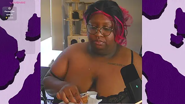 xxmoniquestarrxx online show from 24, 5, 2026