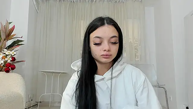 RachellRavee online show from 10, 5, 2026