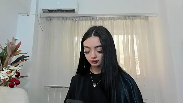 RachellRavee online show from 13, 5, 2026