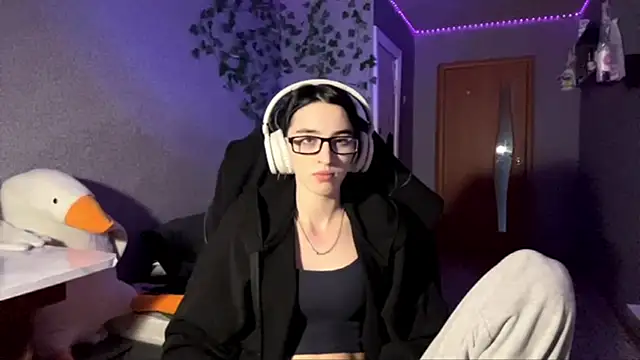 NightFoxxx online show from 14, 5, 2026