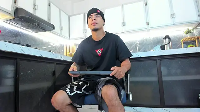 criss hardcock  online show from 12, 5, 2026
