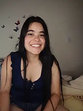 Snapshot of MiiaHott_W chatting on 25, 5, 2026 MiiaHott W online show from 25, 5, 2026