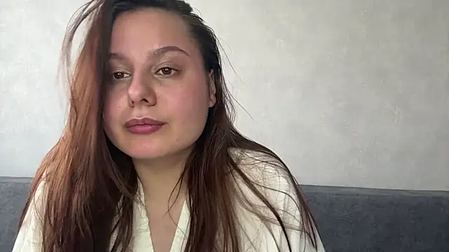 MaiaEnnist online show from 17, 5, 2026