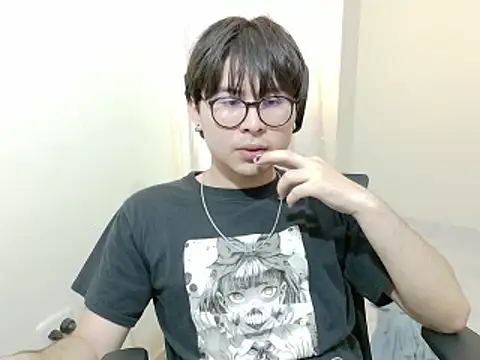 kuromi boy online show from 24, 6, 2026