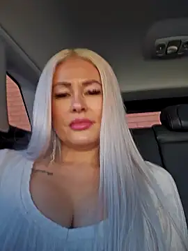 Snapshot of MILFBARBY chatting on 14, 1, 2025 MILFBARBY online show from 14, 1, 2025