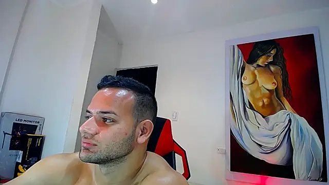 hugo 19cm online show from 22, 11, 2025