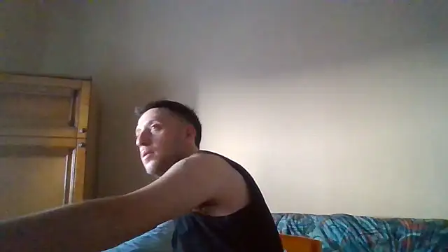 Snapshot of VincentZe99 chatting on 19, 6, 2026 VincentZe99 online show from 19, 6, 2026