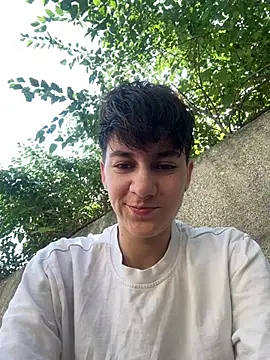 JessyAdoryx online show from 25, 6, 2026
