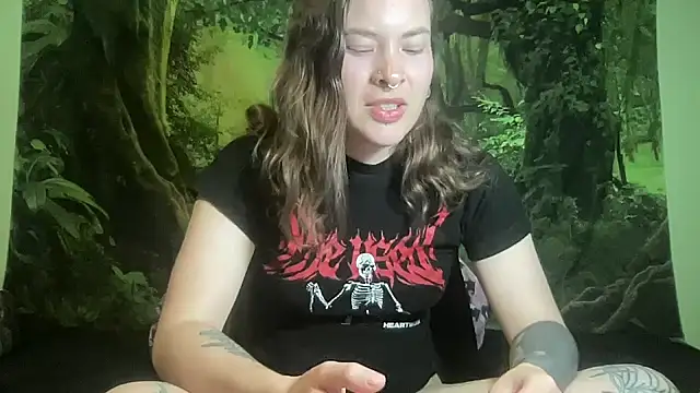 mo0ngoddess online show from 19, 3, 2026