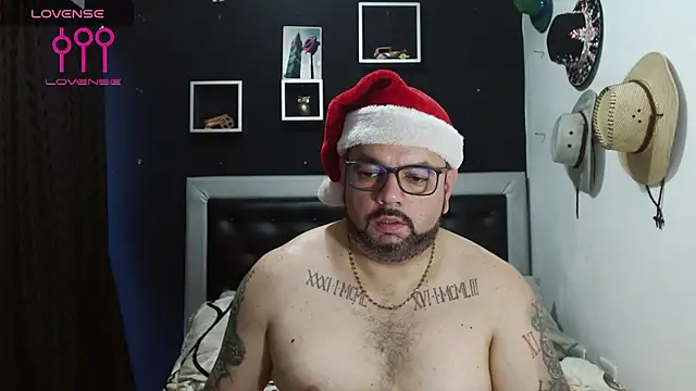 Snapshot of perverseveteranmanxxx chatting on 10, 12, 2024 perverseveteranmanxxx online show from 10, 12, 2024