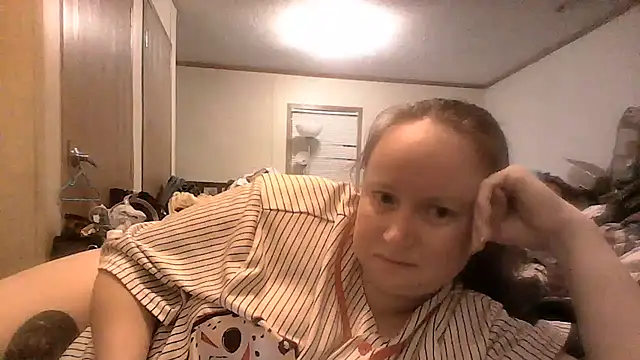 KittyKat40 online show from 29, 6, 2026