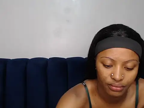 Youngling05 online show from 26, 6, 2026