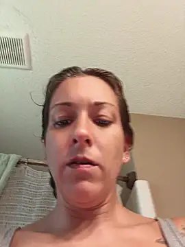 Snapshot of missbellastar chatting on 25, 6, 2026 missbellastar online show from 25, 6, 2026