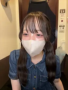 Snapshot of mirudayo4545 chatting on 7, 6, 2026 mirudayo4545 online show from 7, 6, 2026
