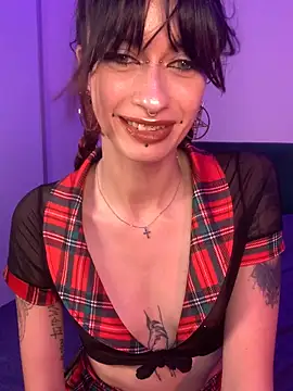 Lilith dark off online show from 18, 6, 2026