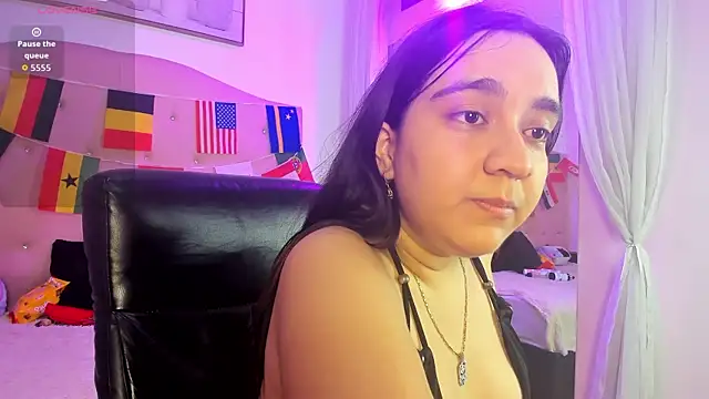 scarlet hans online show from 28, 6, 2026