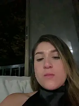 IsabelleMilan online show from 25, 6, 2026