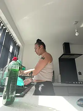Snapshot of XemzX chatting on 25, 6, 2026 XemzX online show from 25, 6, 2026