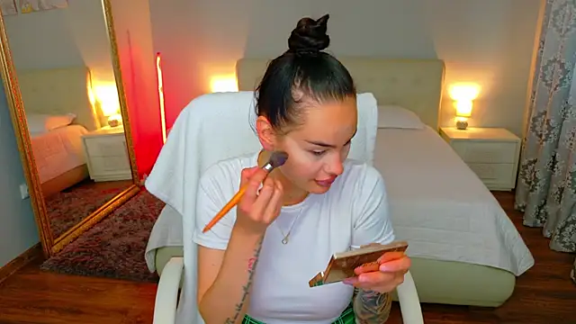 BabyyGirll  online show from 28, 5, 2026