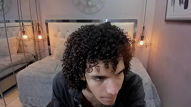 Snapshot of felix_haze chatting on 24, 5, 2026 felix haze online show from 24, 5, 2026