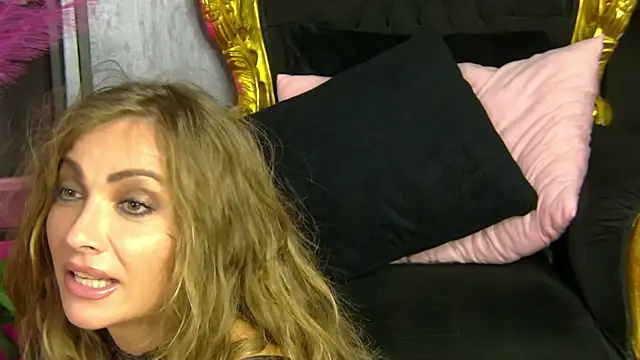 Snapshot of AnneGoddesss chatting on 22, 5, 2026 AnneGoddesss online show from 22, 5, 2026