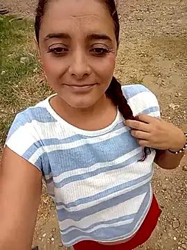 colombianpaisahot online show from 13, 5, 2026