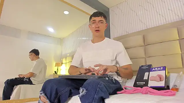 Diamondss 1 online show from 26, 6, 2026