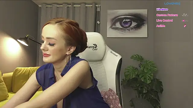 Snapshot of Megany chatting on 2, 2, 2025 Megany online show from 2, 2, 2025