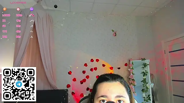 Ayleen Gece online show from 11, 6, 2026