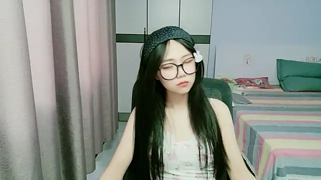xiaoxiaoyu030 online show from 17, 6, 2026