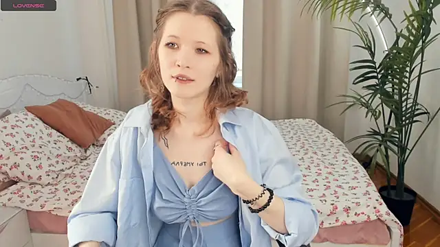 EstellaZion online show from 12, 6, 2026